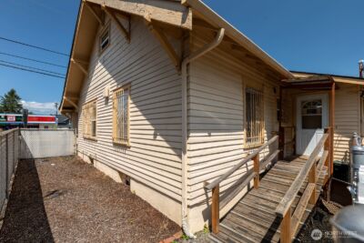 3606 S 12th Street , Tacoma, WA 98405 - Photo 7