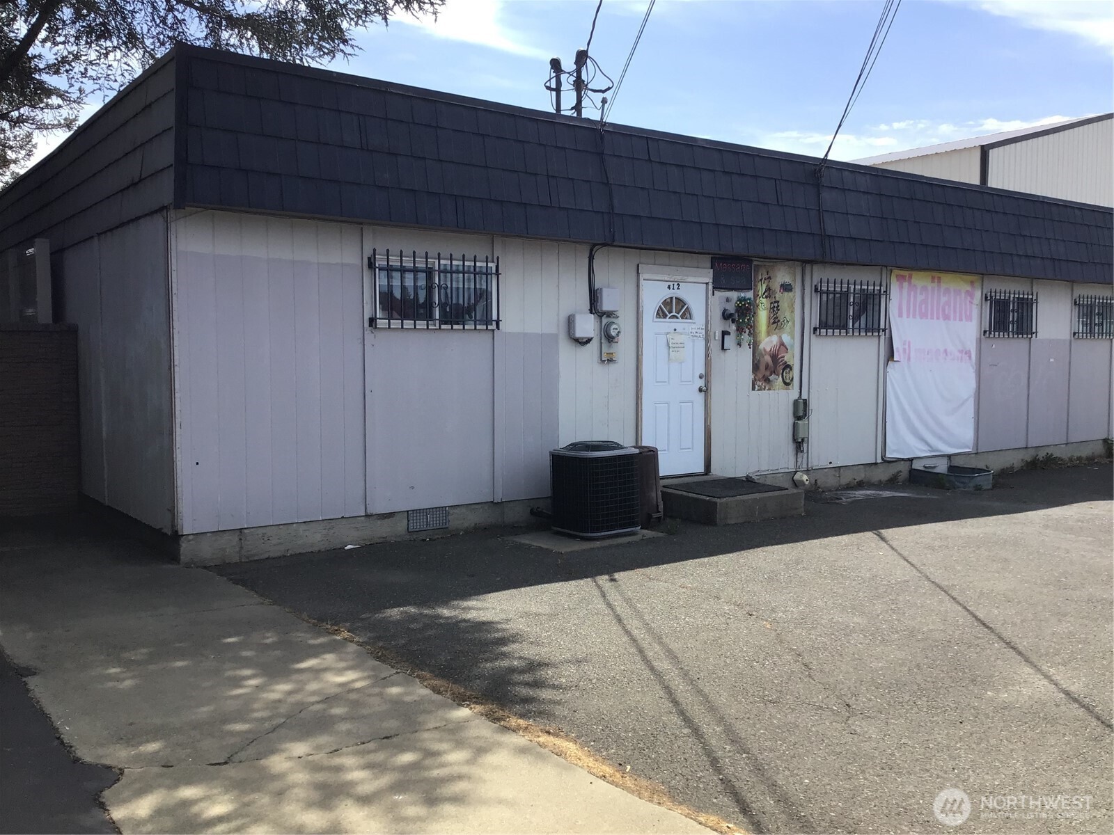 412 S 12th Avenue , Yakima, WA 98902