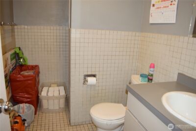 5200 Rainier Avenue S, Seattle, WA 98118 - Photo 15