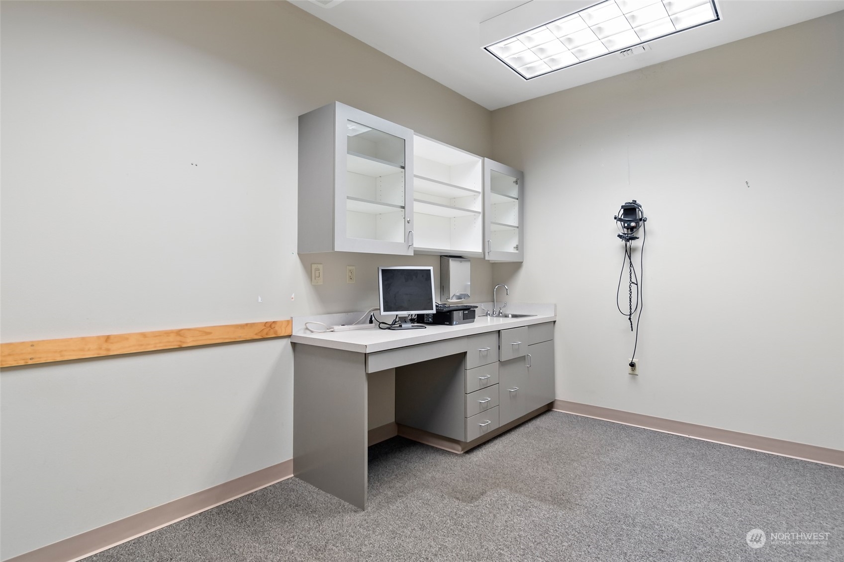 380 SE Barrington Drive , Oak Harbor, WA 98277