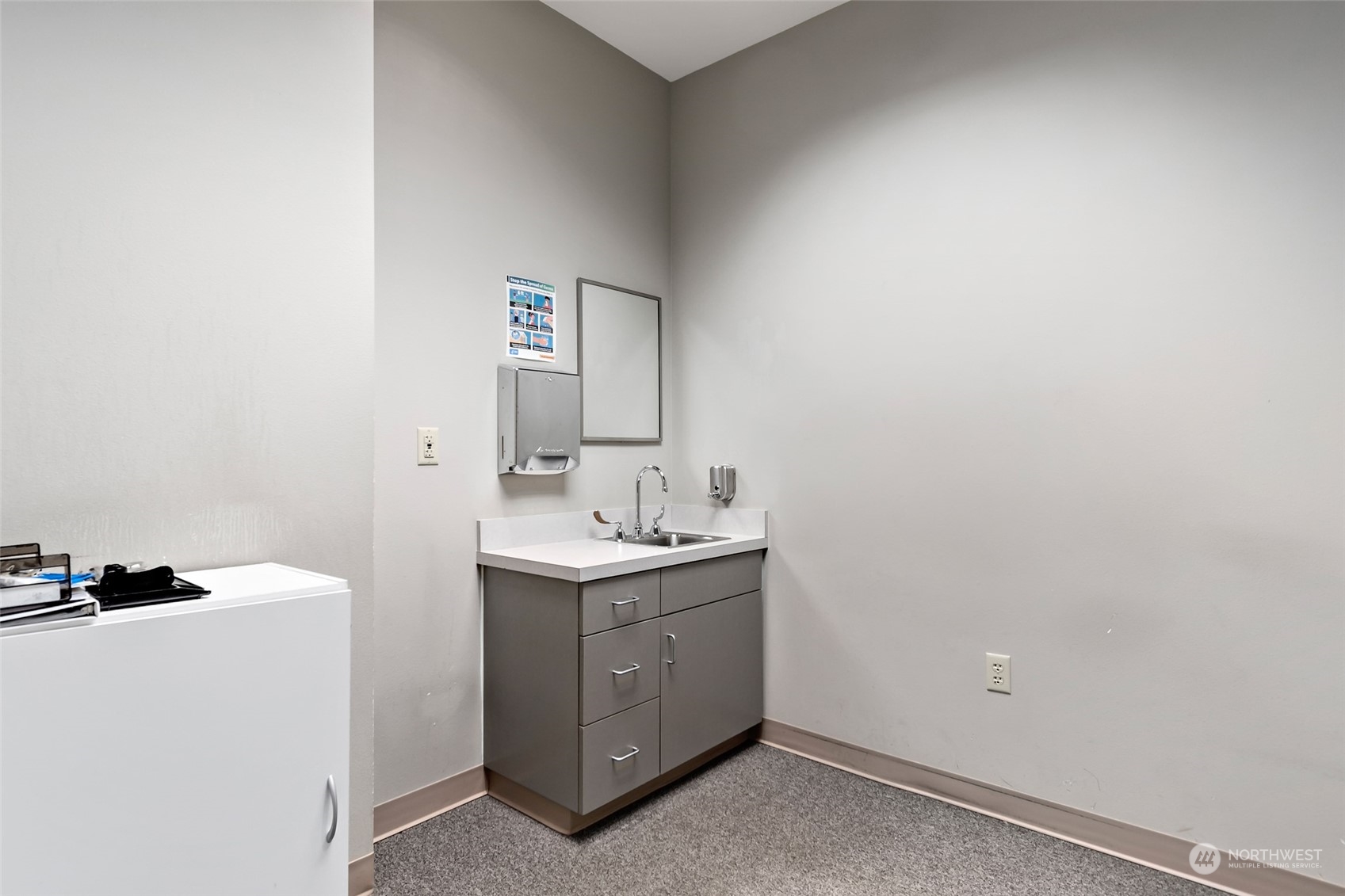 380 SE Barrington Drive , Oak Harbor, WA 98277