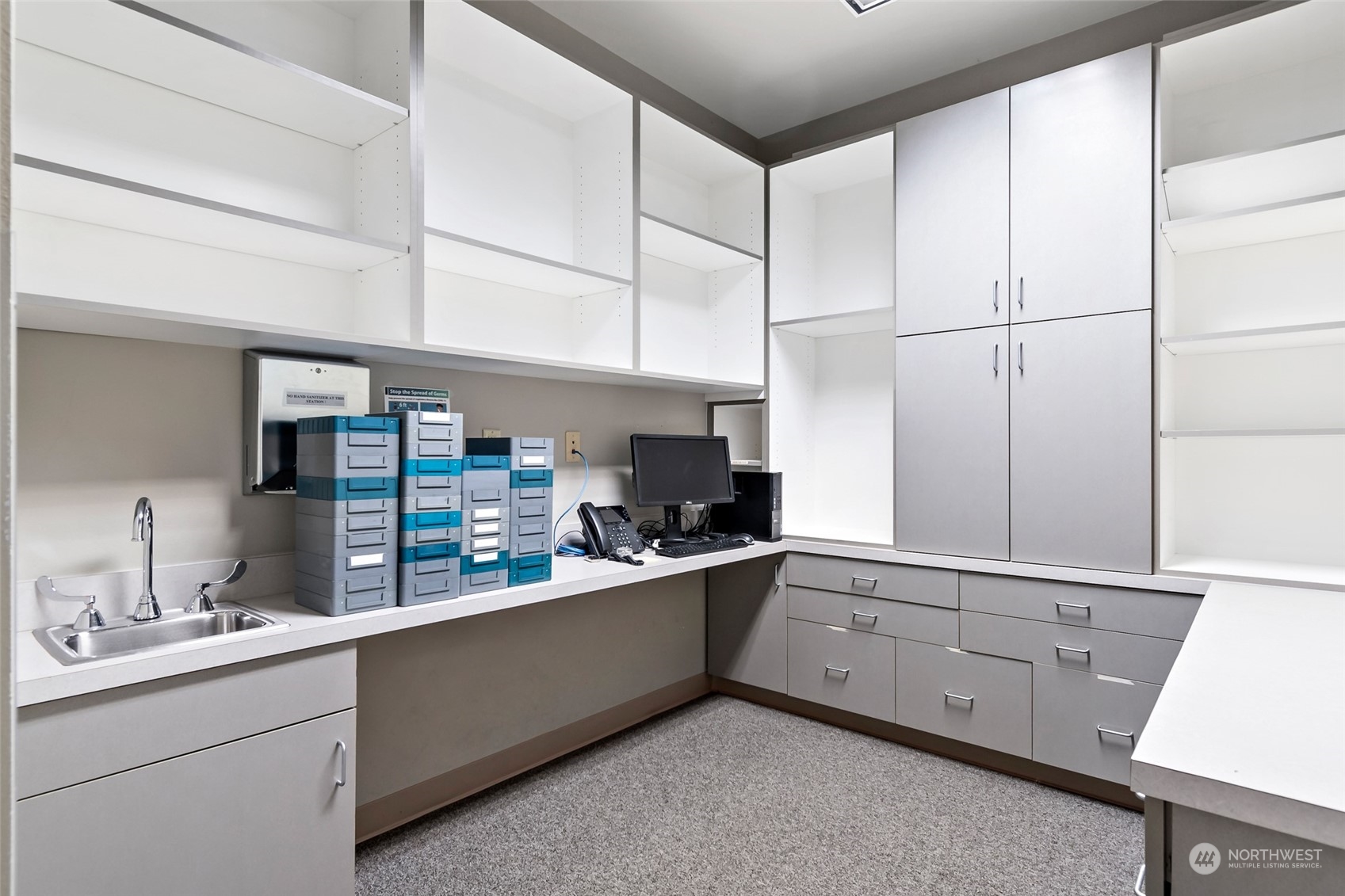 380 SE Barrington Drive , Oak Harbor, WA 98277