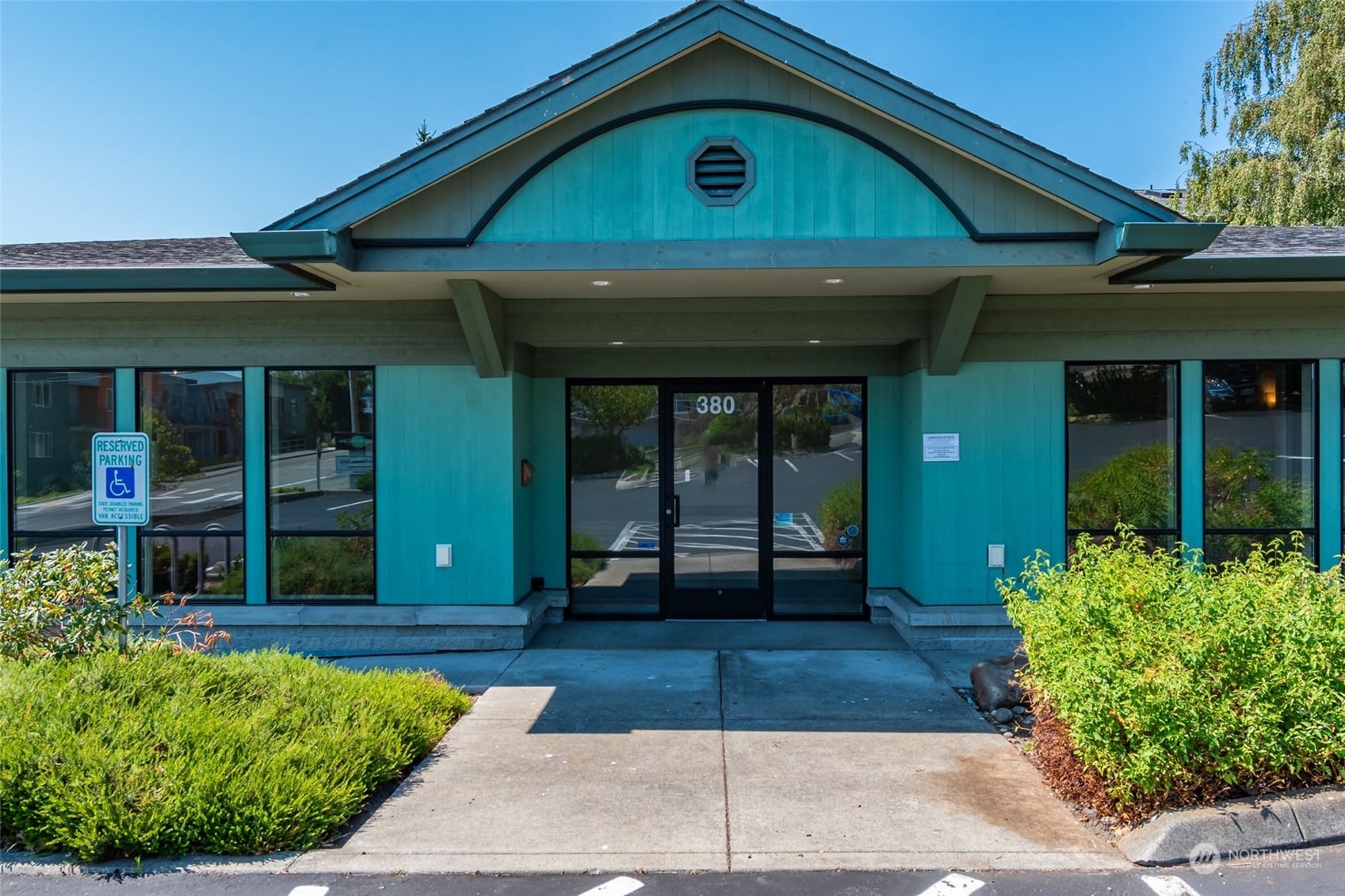 380 SE Barrington Drive , Oak Harbor, WA 98277