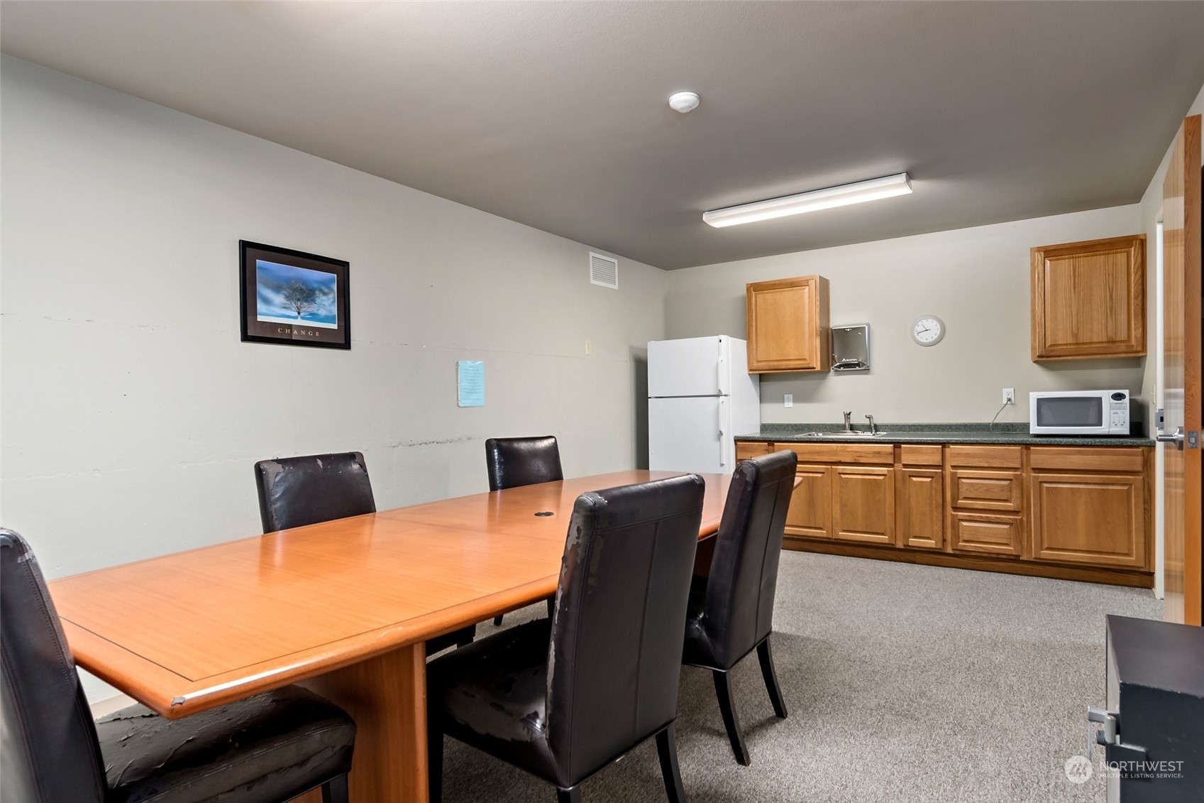 380 SE Barrington Drive , Oak Harbor, WA 98277