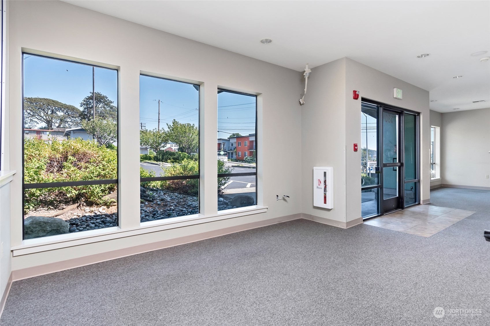 380 SE Barrington Drive , Oak Harbor, WA 98277