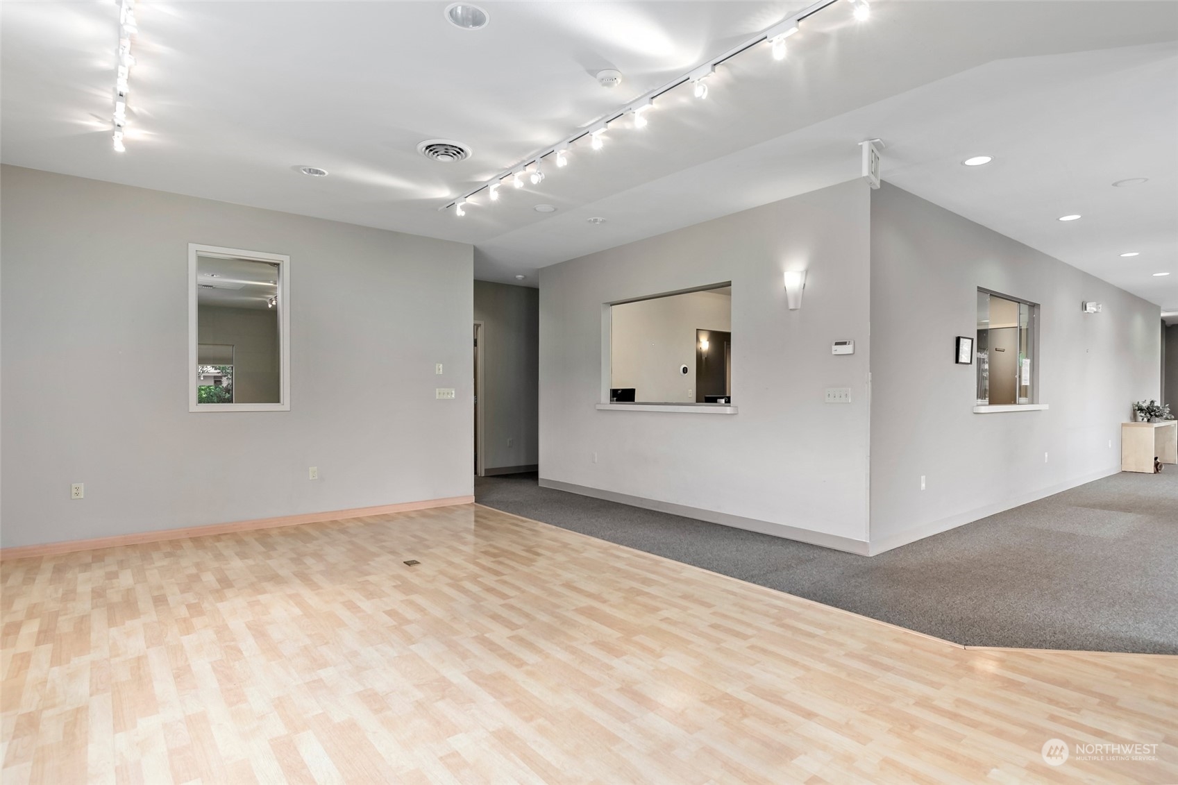 380 SE Barrington Drive , Oak Harbor, WA 98277