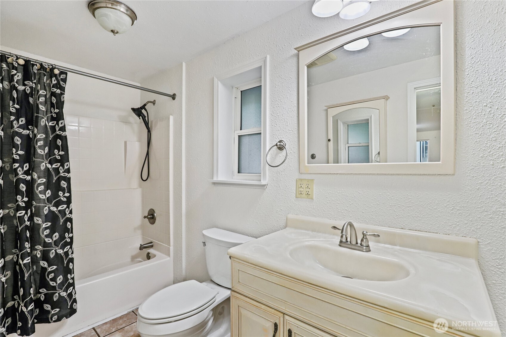 845 SW Shannon Drive , Port Orchard, WA 98367-7238