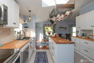 202 S Bayview Avenue , Port Angeles, WA 98362 - Photo 13