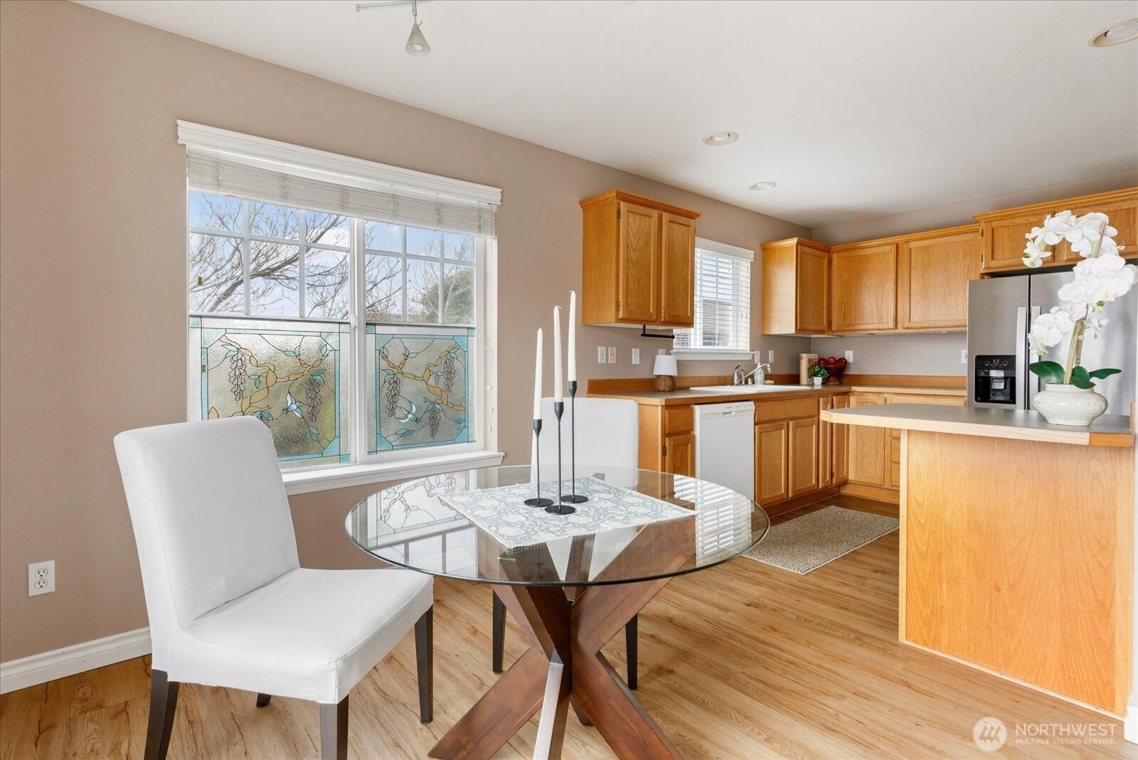 1859 SW Sunnyside Avenue , Oak Harbor, WA 98277