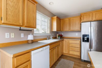 1859 SW Sunnyside Avenue , Oak Harbor, WA 98277 - Photo 14