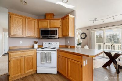 1859 SW Sunnyside Avenue , Oak Harbor, WA 98277 - Photo 15