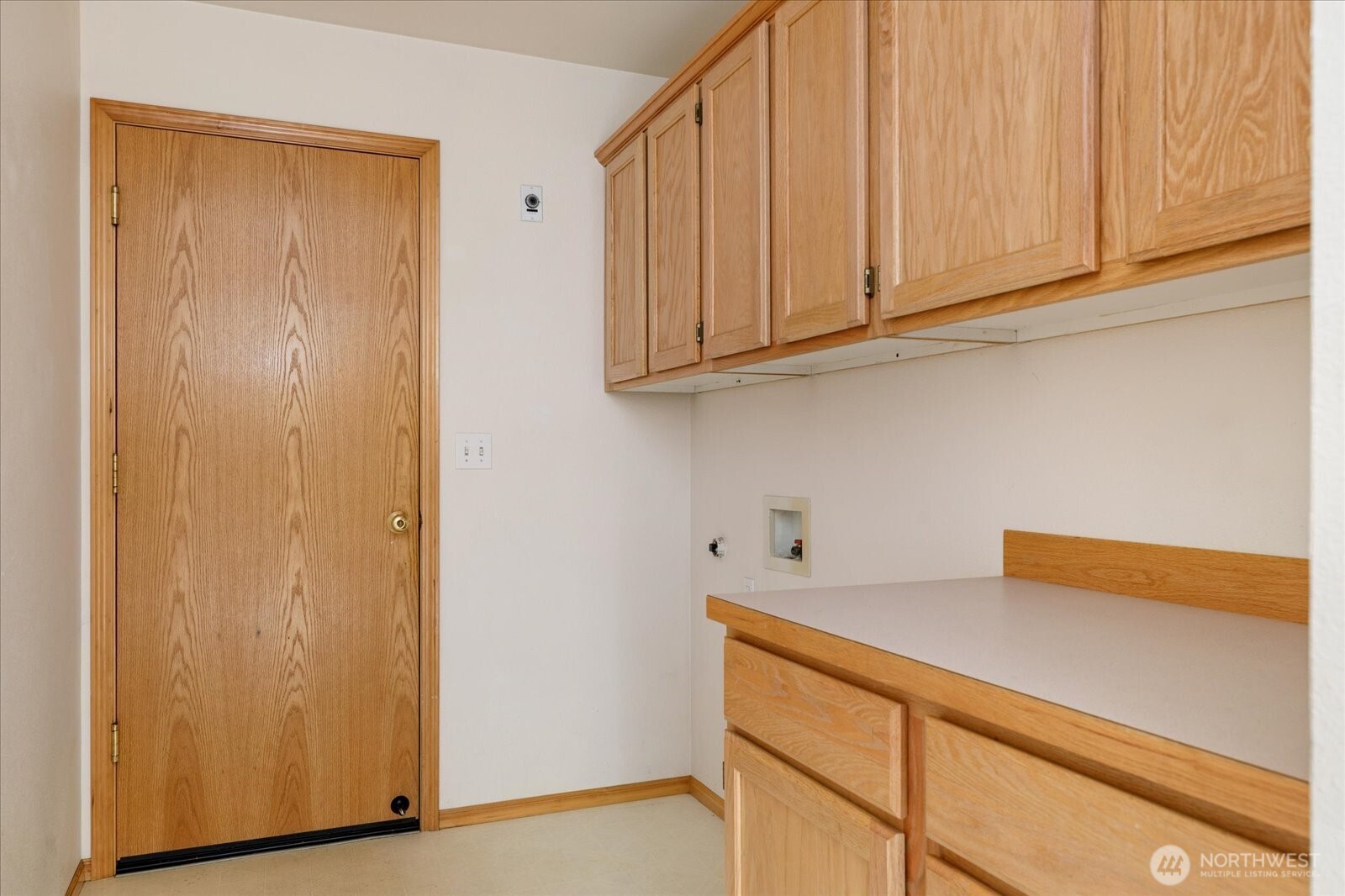 1859 SW Sunnyside Avenue , Oak Harbor, WA 98277