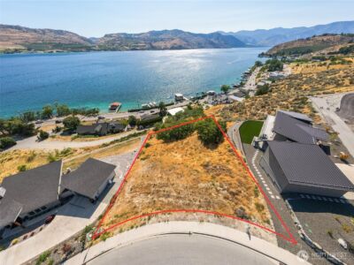 209 Apple Avenue , Chelan, WA 98816