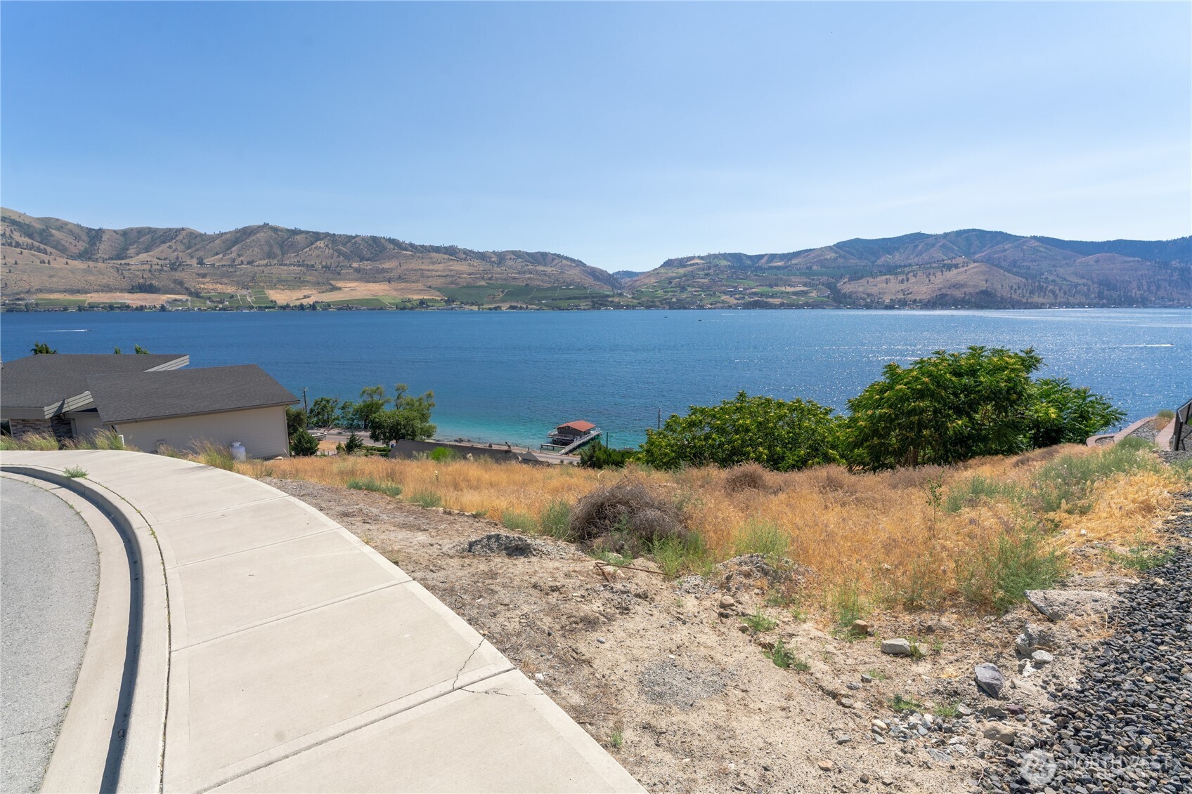 209 Apple Avenue , Chelan, WA 98816