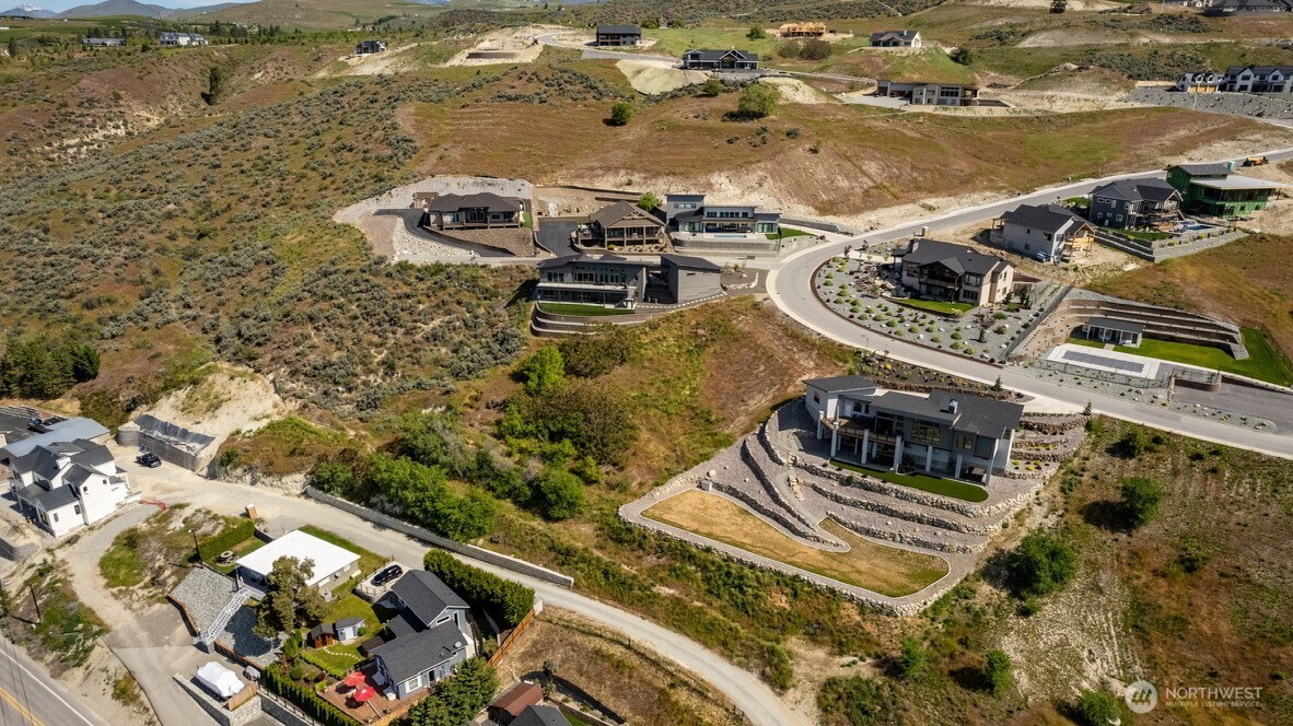 209 Apple Avenue , Chelan, WA 98816