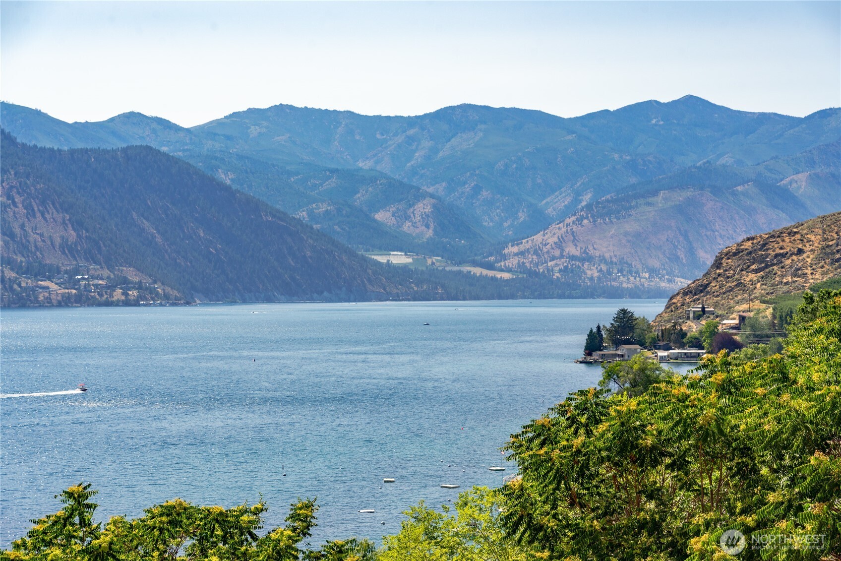 209 Apple Avenue , Chelan, WA 98816