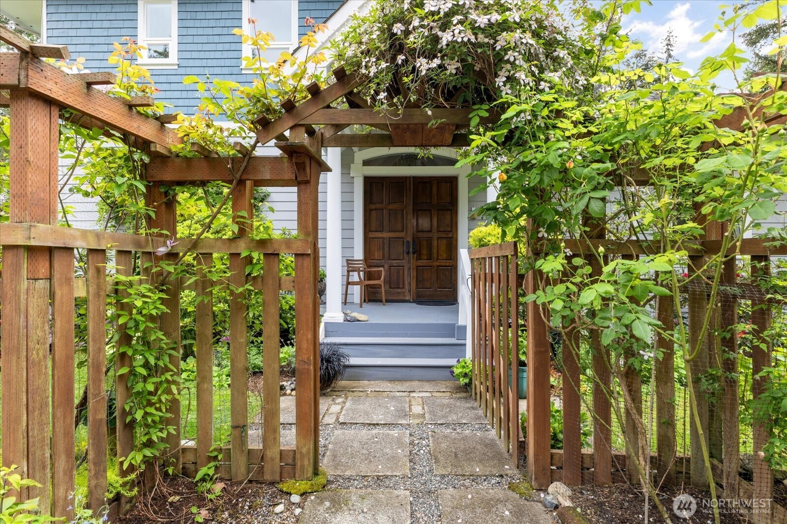 5427 Bayview Road , Langley, WA 98260