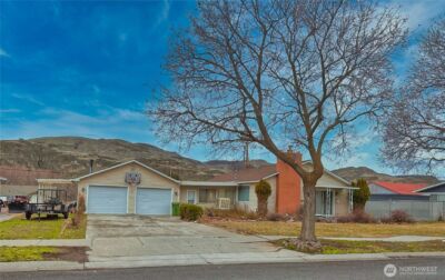 804 Central Drive , Coulee Dam, WA 99116 - Photo 1