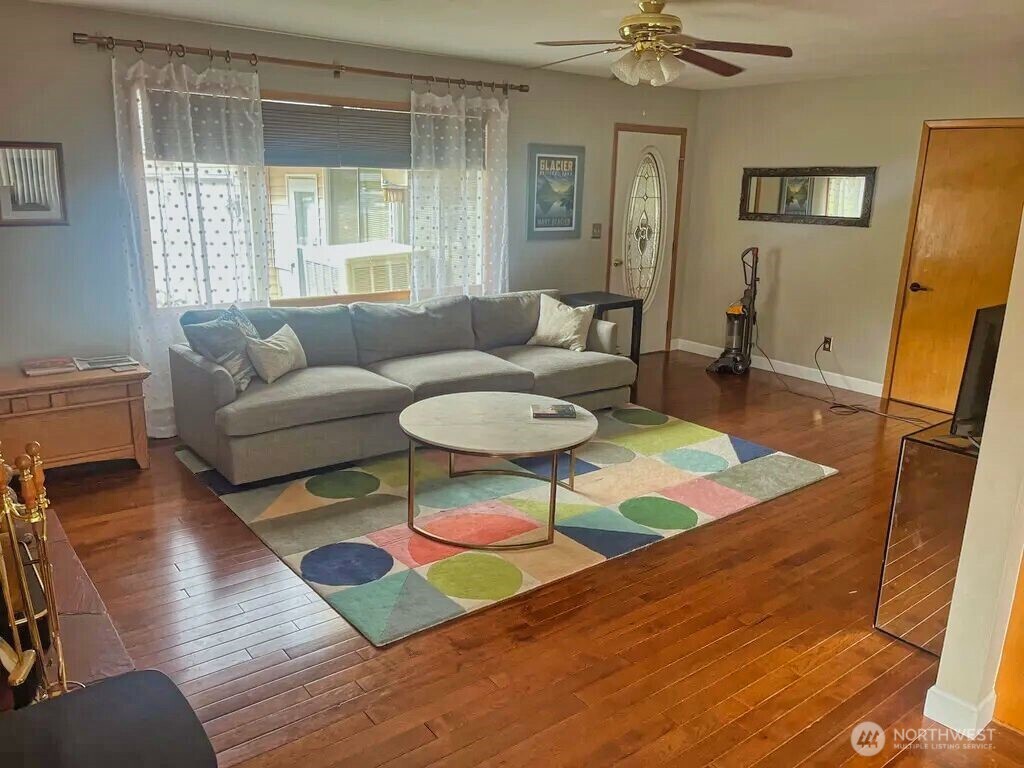 804 Central Drive , Coulee Dam, WA 99116