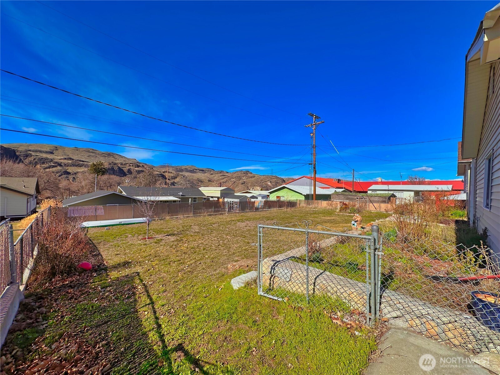 804 Central Drive , Coulee Dam, WA 99116