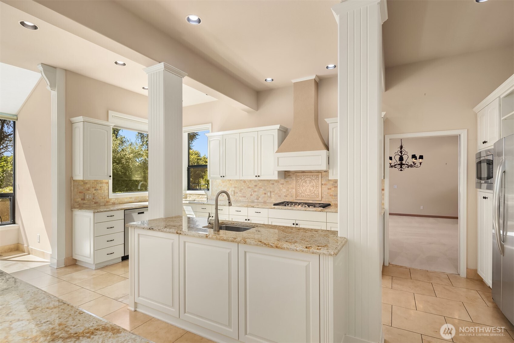 15805 SE 16th Street , Bellevue, WA 98008