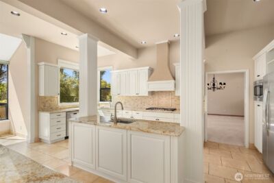 15805 SE 16th Street , Bellevue, WA 98008 - Photo 24