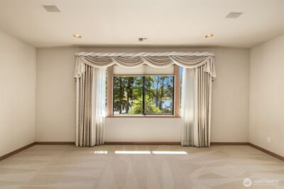 15805 SE 16th Street , Bellevue, WA 98008 - Photo 34