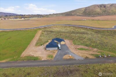 10535 S 674 PRSE , Benton City, WA 99320 - Photo 2