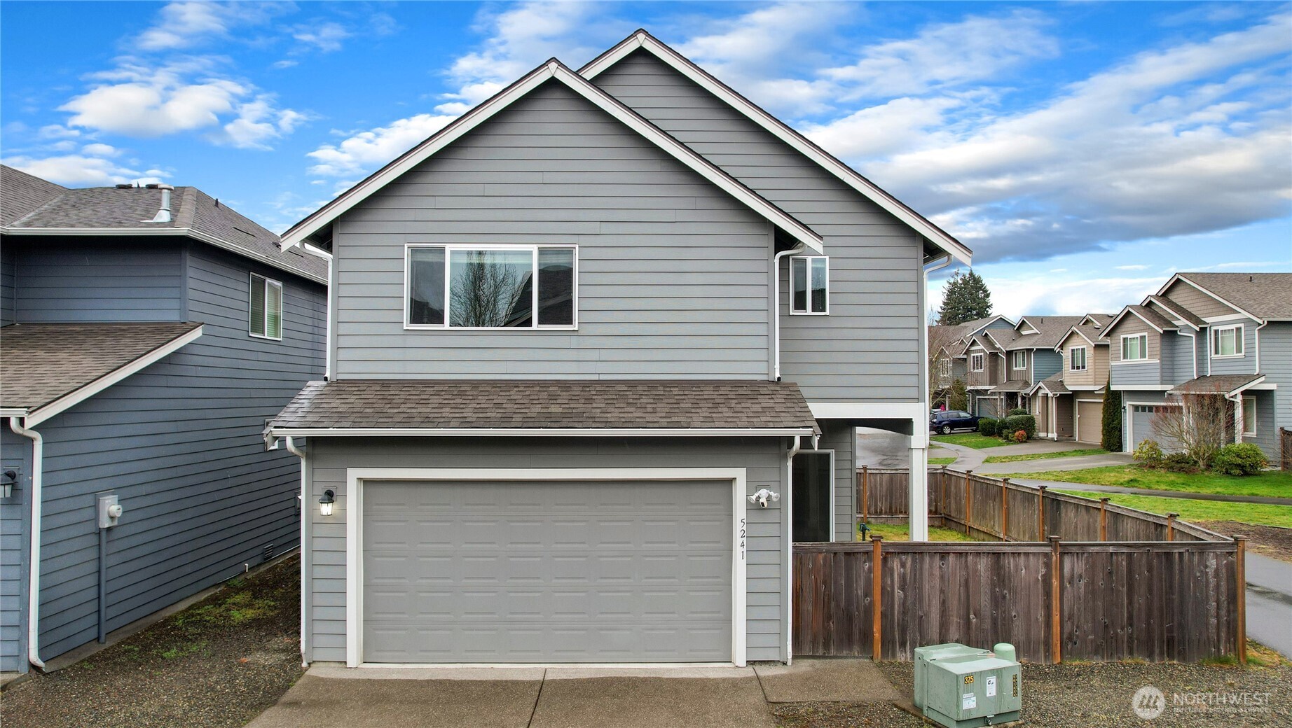 5241 52nd Way SE, Lacey, WA 98503