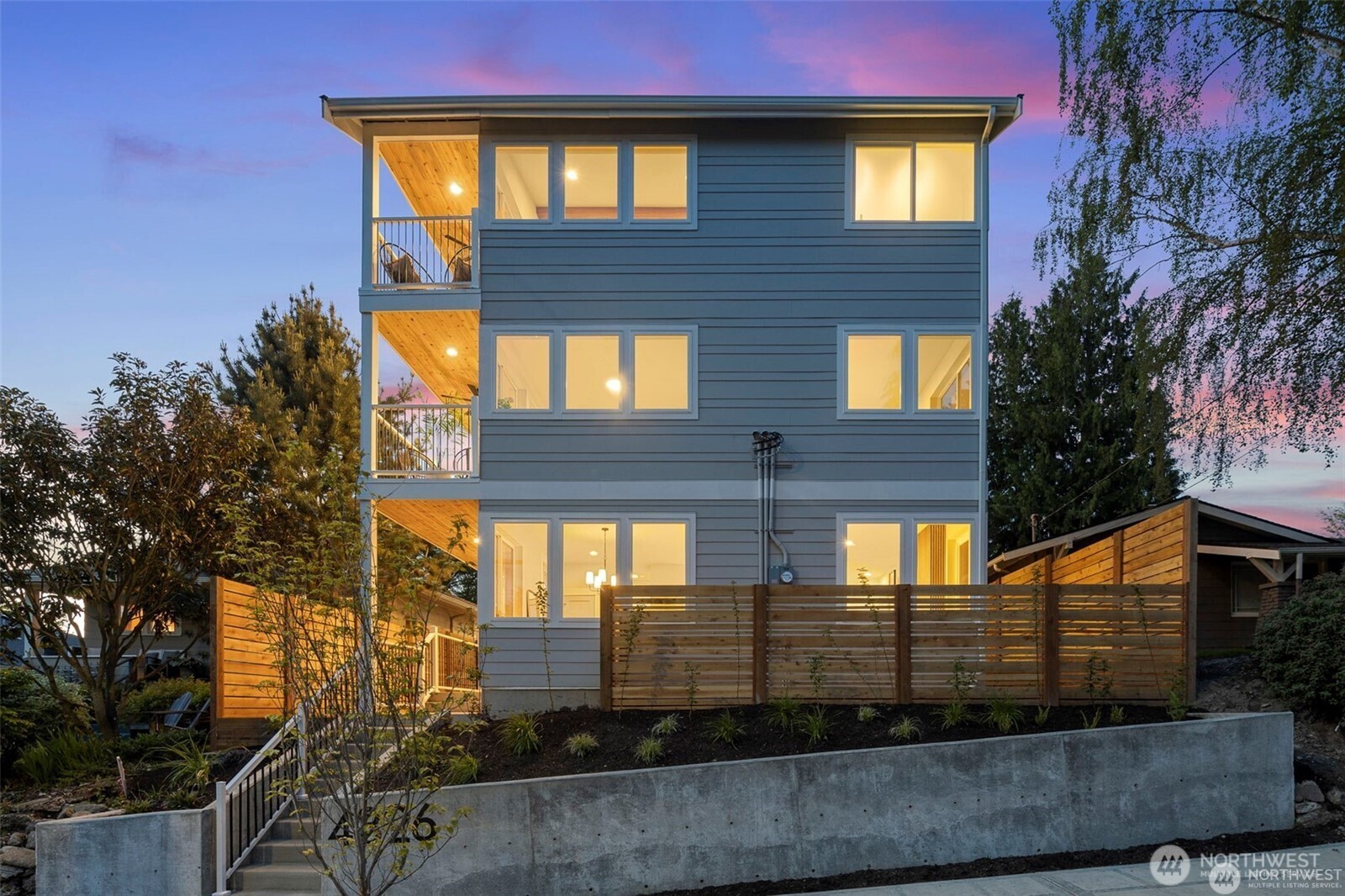 4326 A SW Mills Street , Seattle, WA 98136