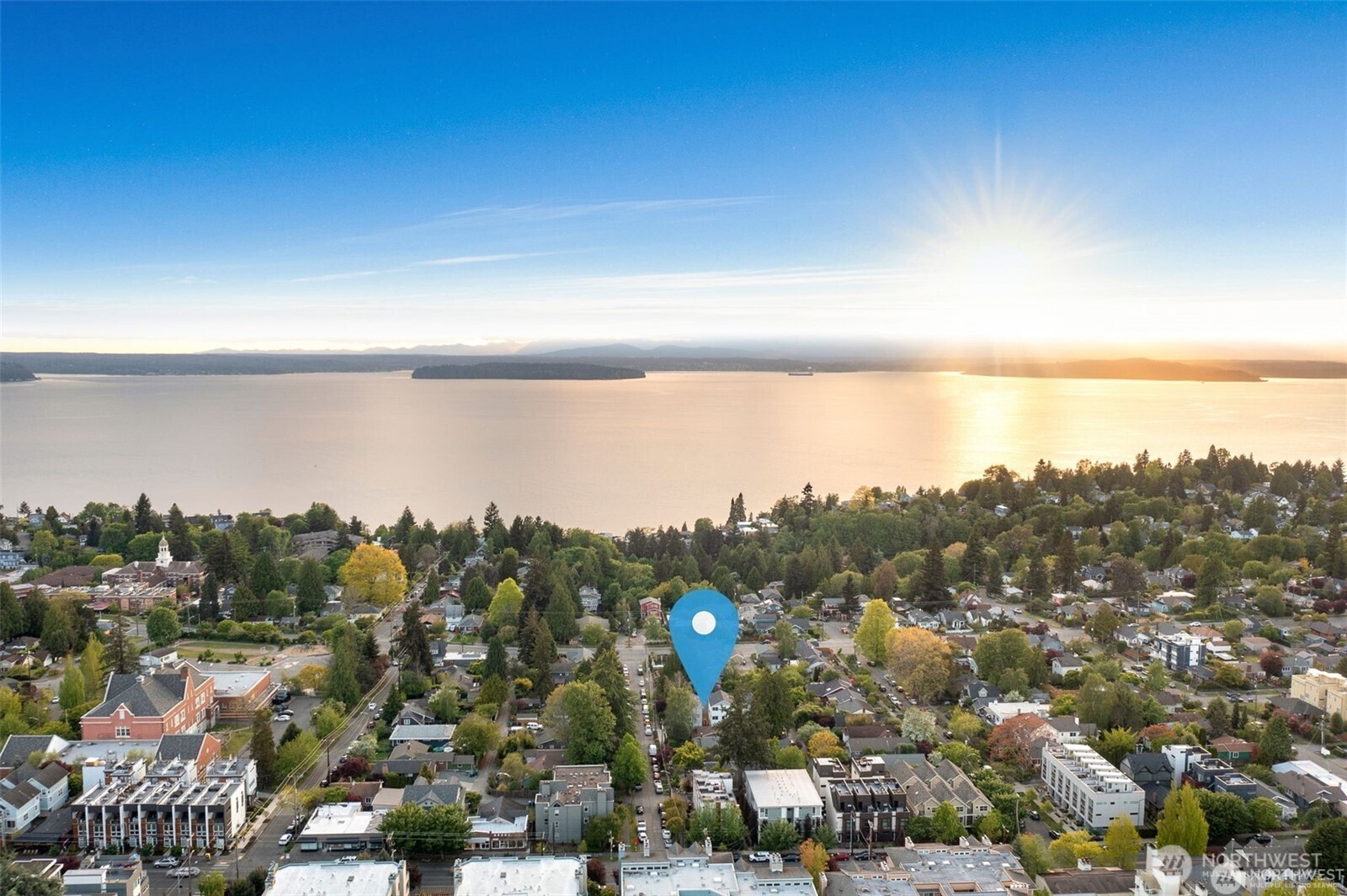 4326 A SW Mills Street , Seattle, WA 98136