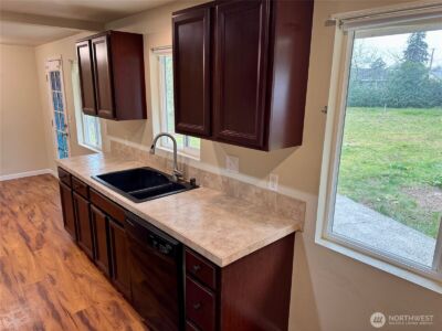 9022 Lorraine Avenue S, Lakewood, WA 98499 - Photo 11