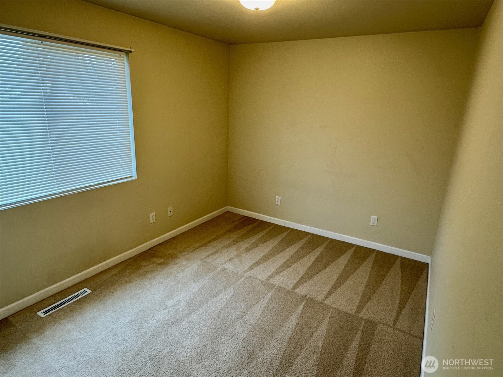 9022 Lorraine Avenue S, Lakewood, WA 98499