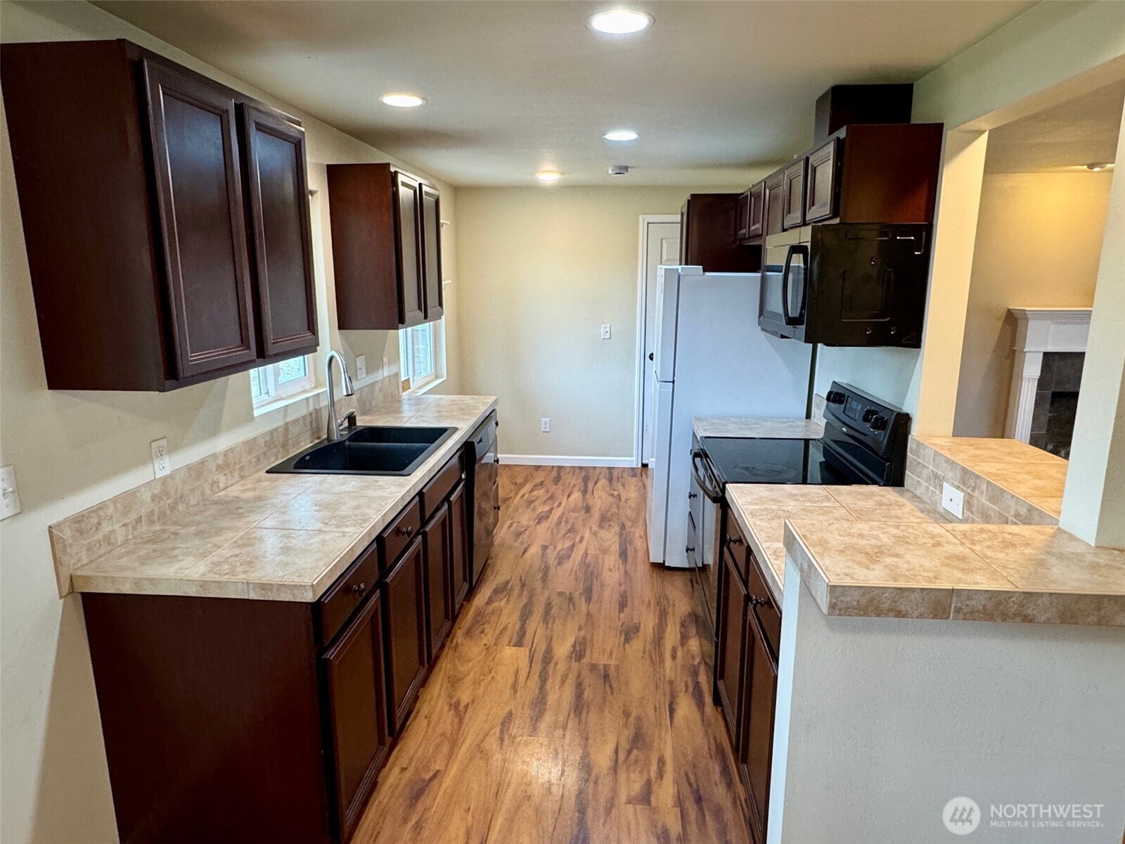 9022 Lorraine Avenue S, Lakewood, WA 98499