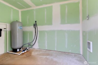 21215 Orting Kapowsin Hwy E , Graham, WA 98338 - Photo 23