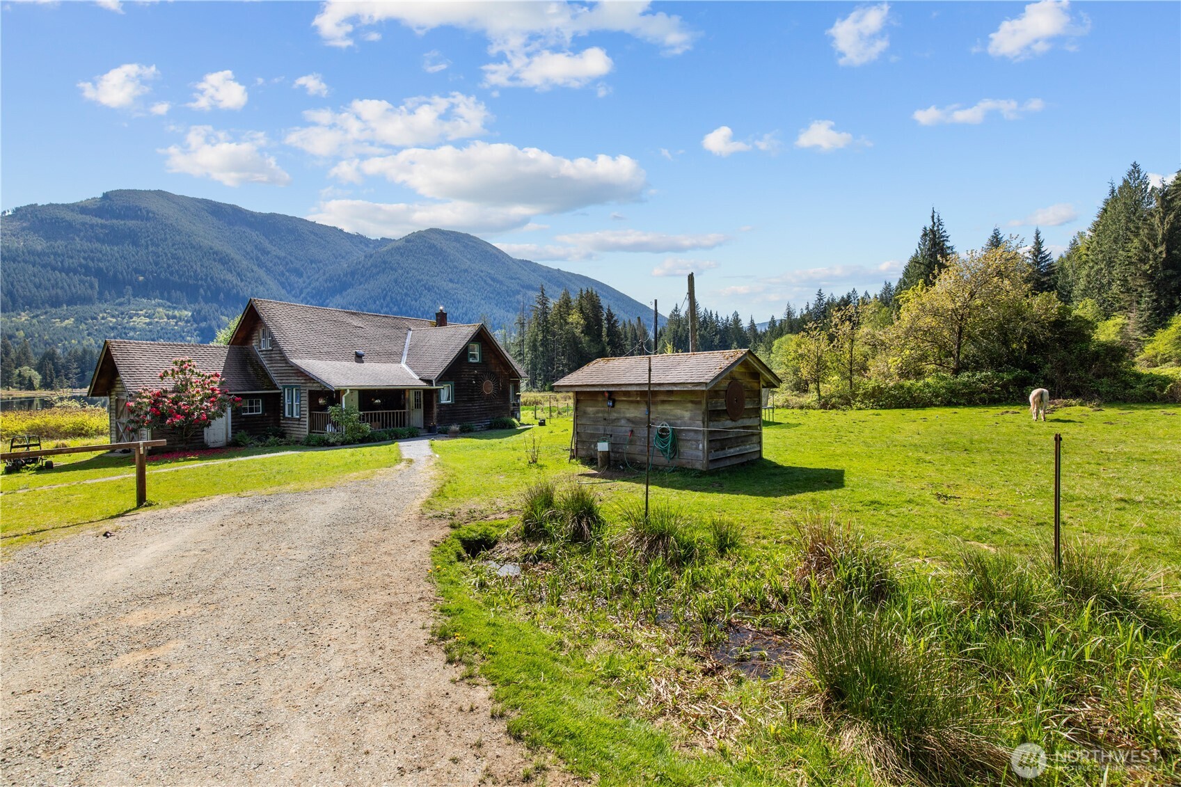 27525 W Lake Riley Road , Arlington, WA 98223