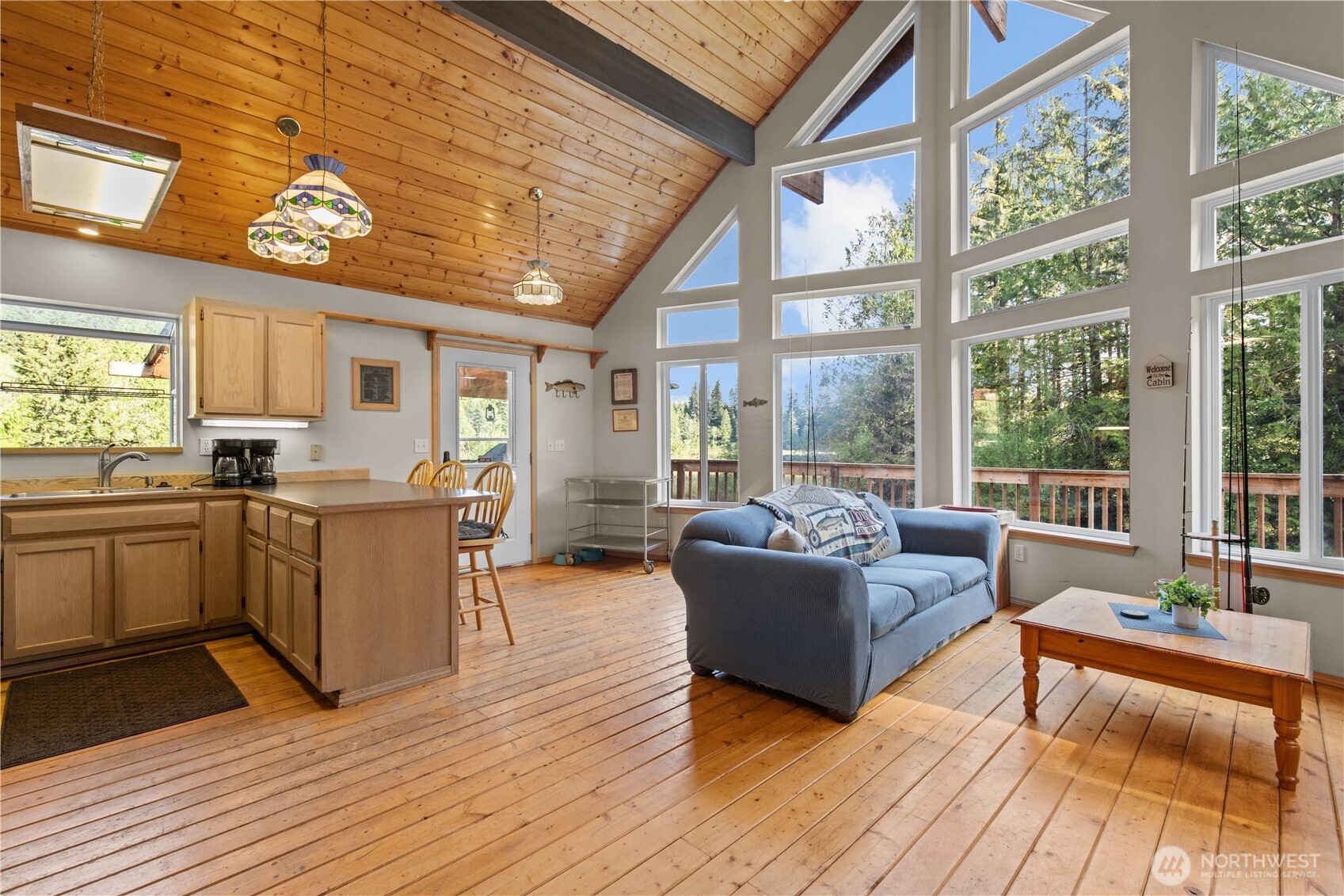 27525 W Lake Riley Road , Arlington, WA 98223