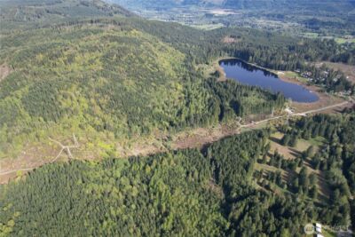 27525 W Lake Riley Road , Arlington, WA 98223 - Photo 40