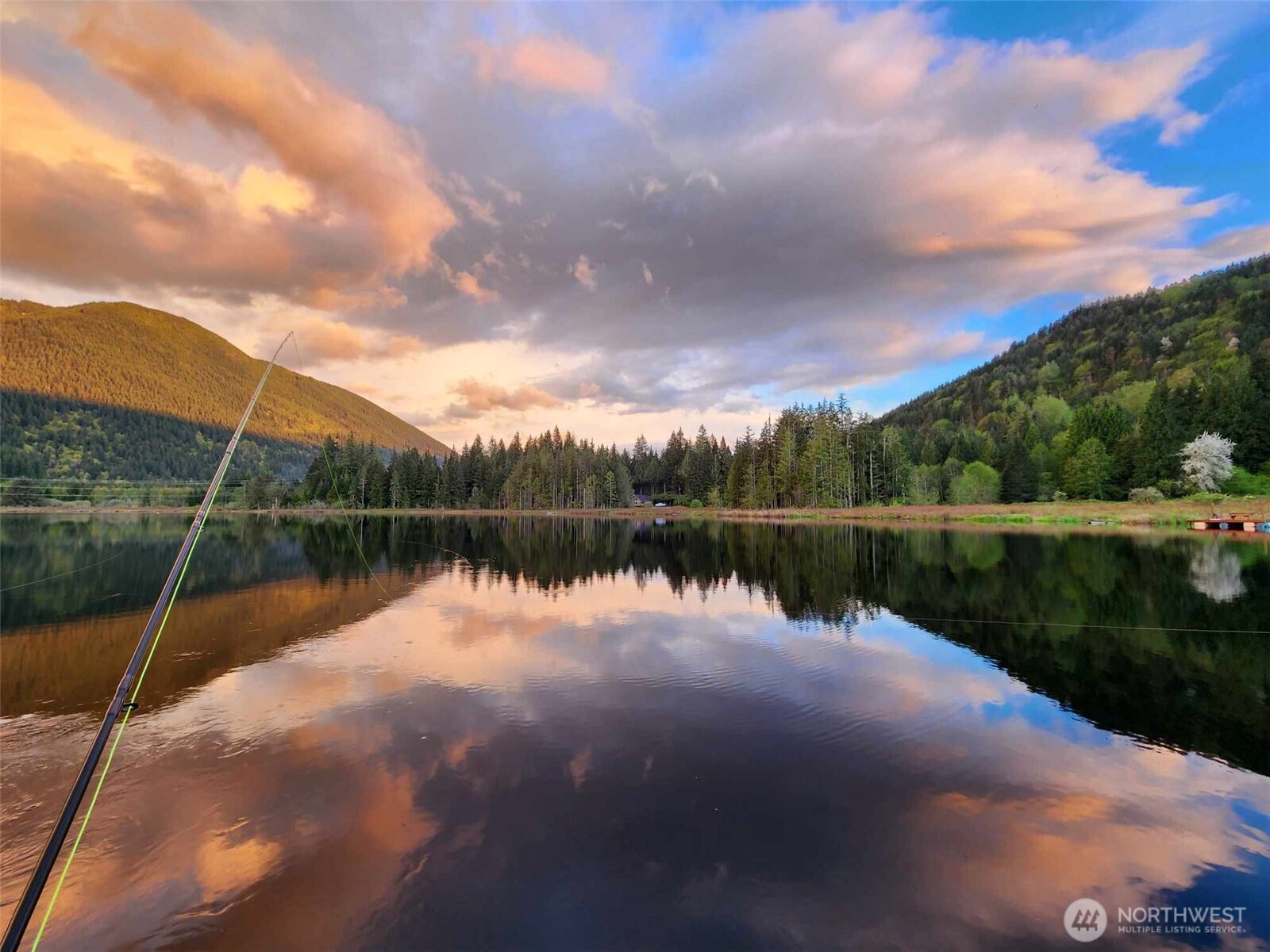 27525 W Lake Riley Road , Arlington, WA 98223