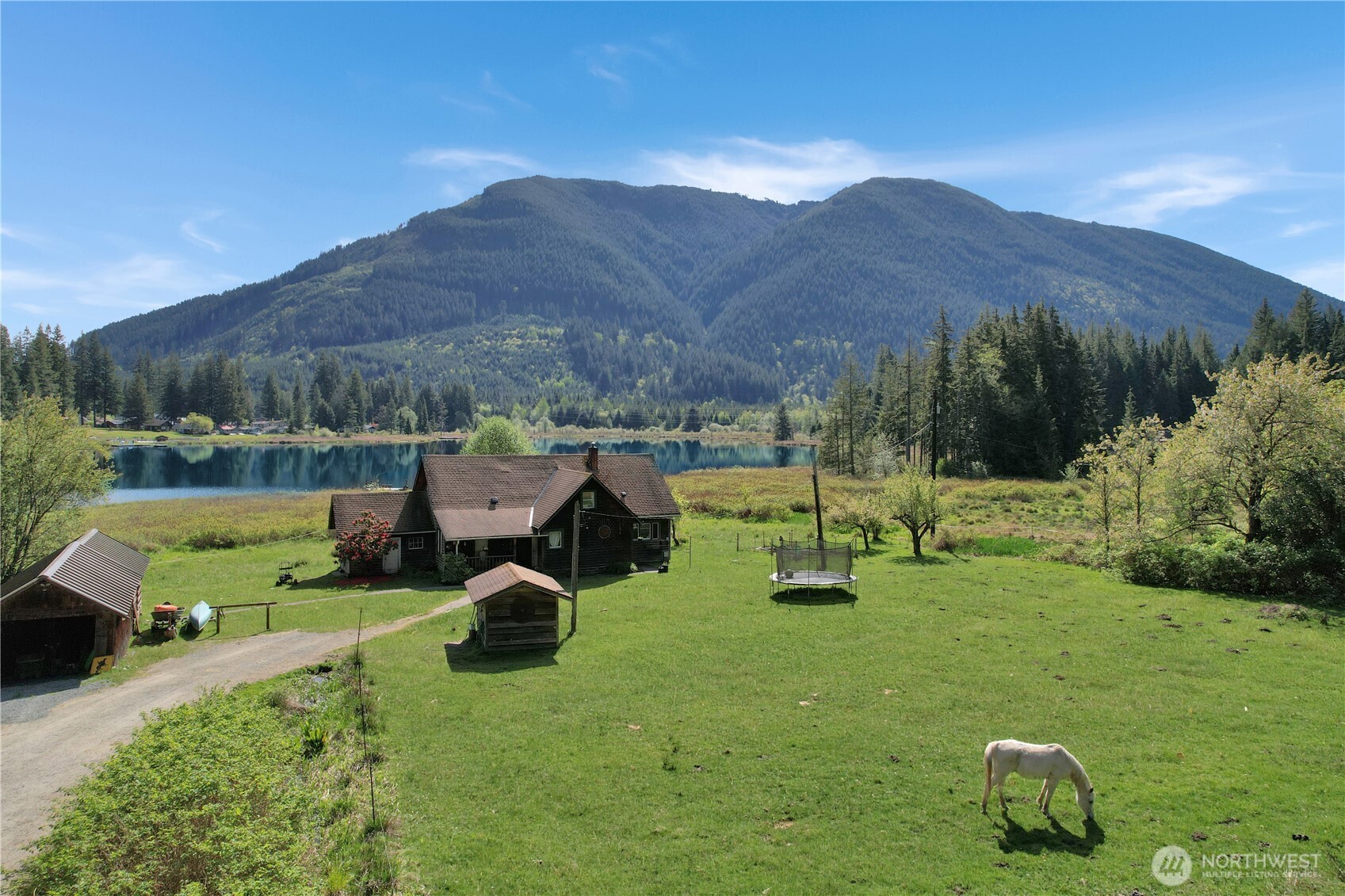 27525 W Lake Riley Road , Arlington, WA 98223