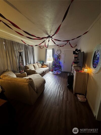 420 Henry Street , Shelton, WA 98584 - Photo 2