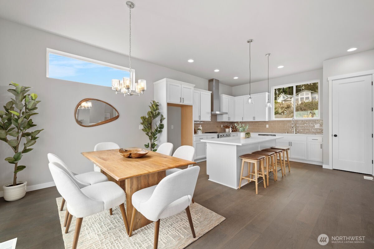 2218 Cleven Park Road , Camano Island, WA 98282