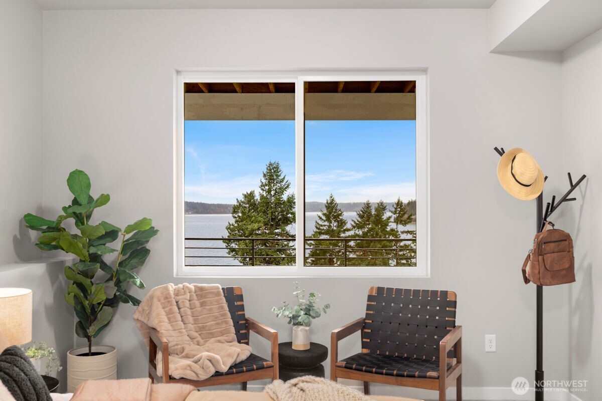 2218 Cleven Park Road , Camano Island, WA 98282