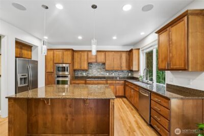 4220 67th Avenue Ct W, University Place, WA 98466 - Photo 9