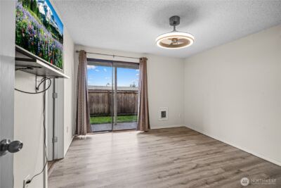110 19th Avenue SE #16, Puyallup, WA 98372 - Photo 4