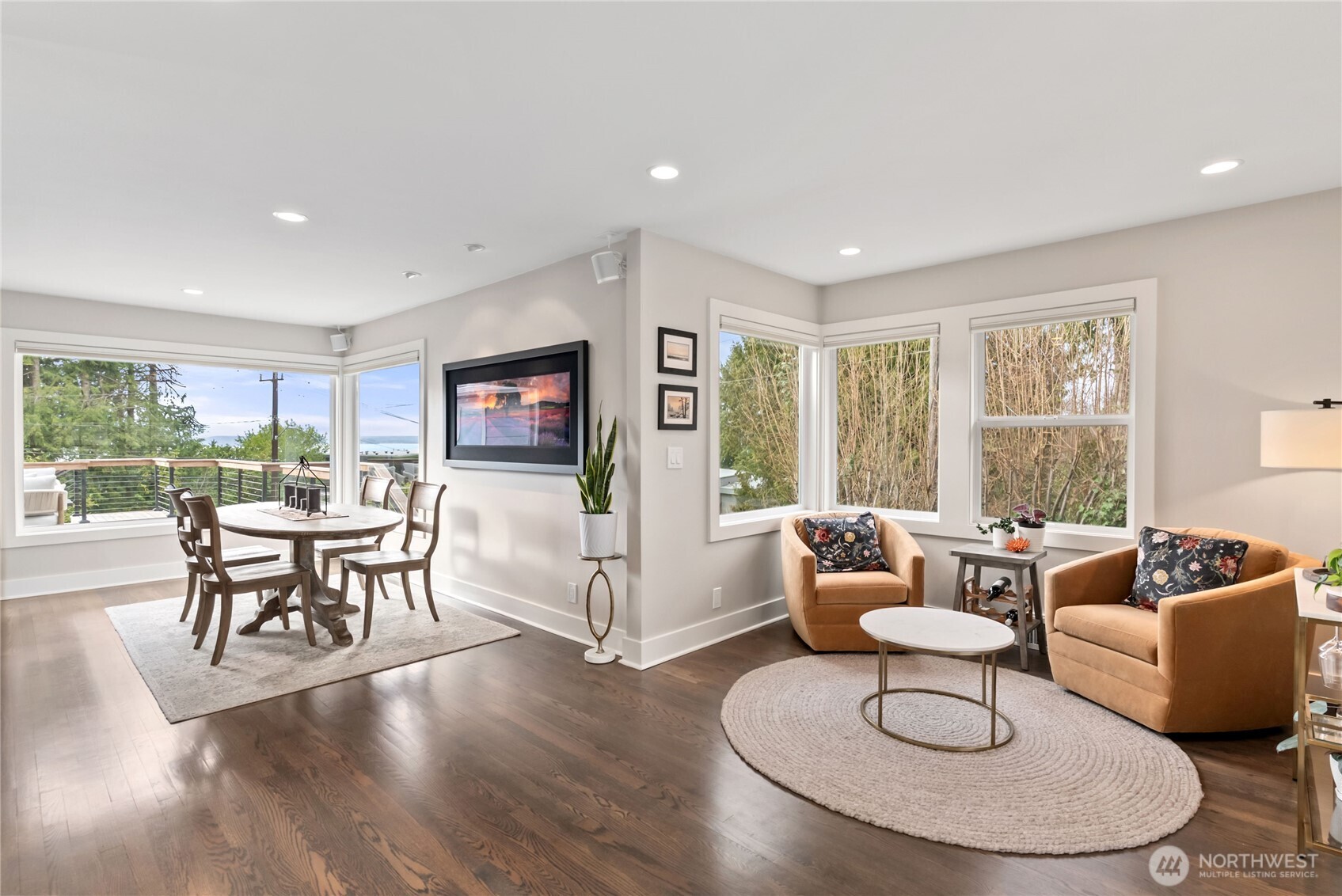 9604 44th Avenue SW, Seattle, WA 98136-2703