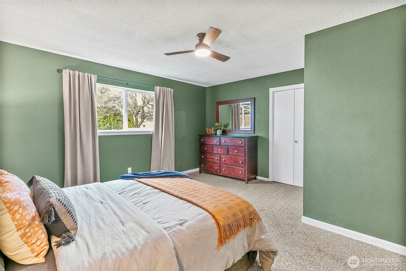 269 S Cedar Street , Buckley, WA 98321-2803