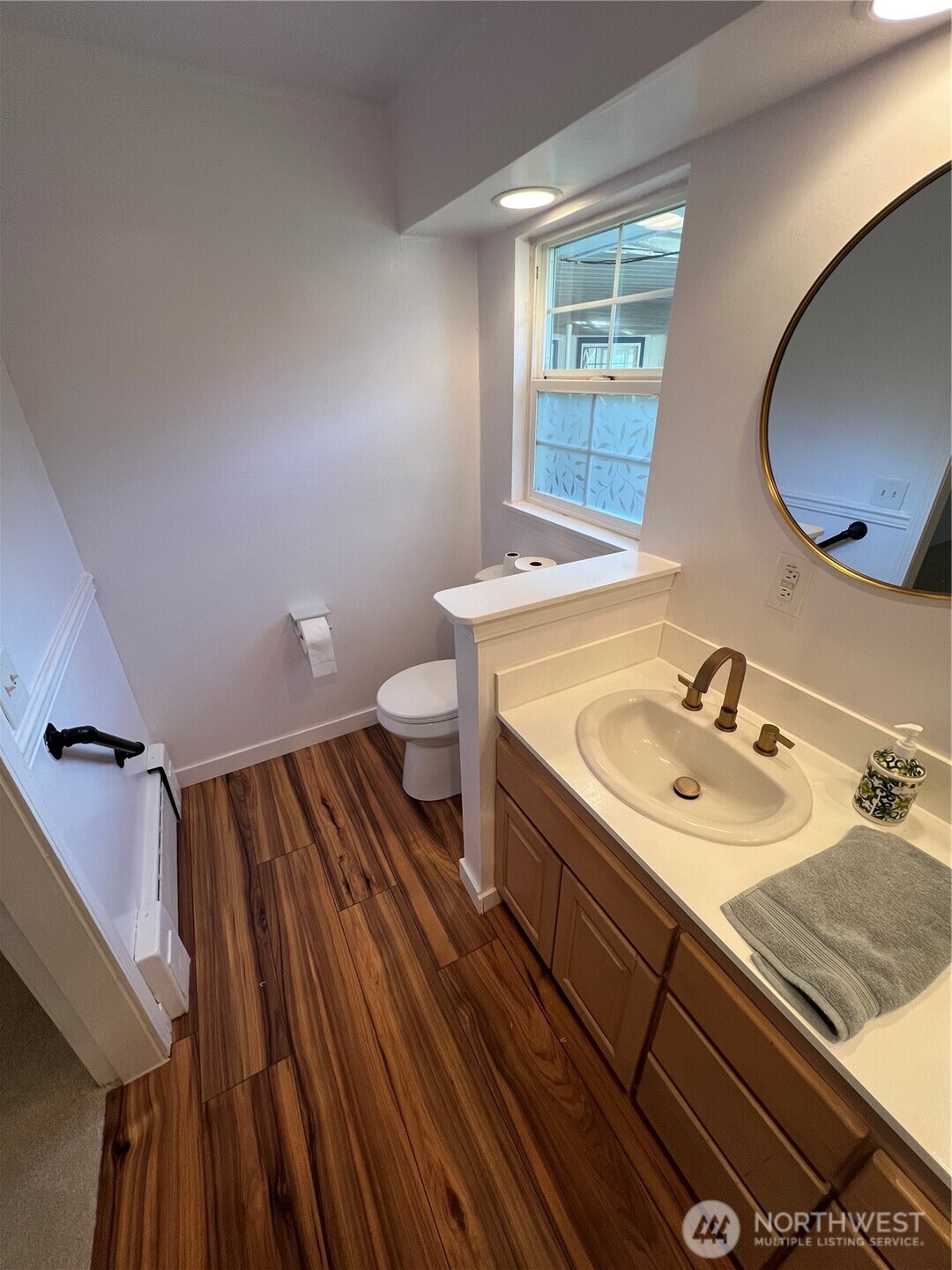 20326 SE 24 Street , Sammamish, WA 98075