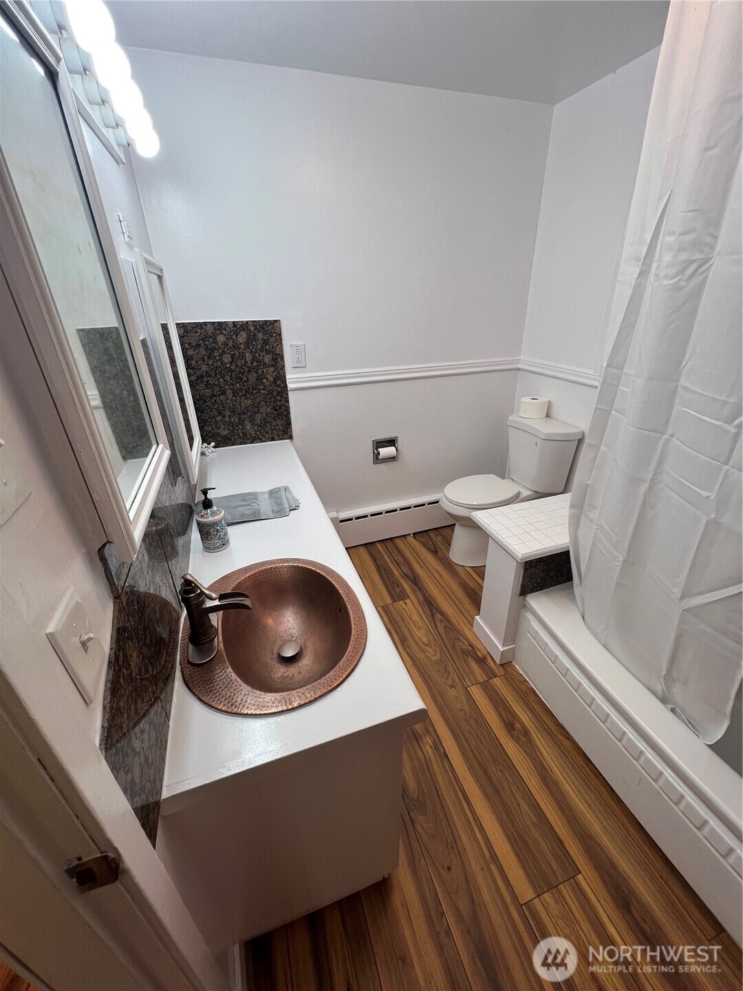 20326 SE 24 Street , Sammamish, WA 98075