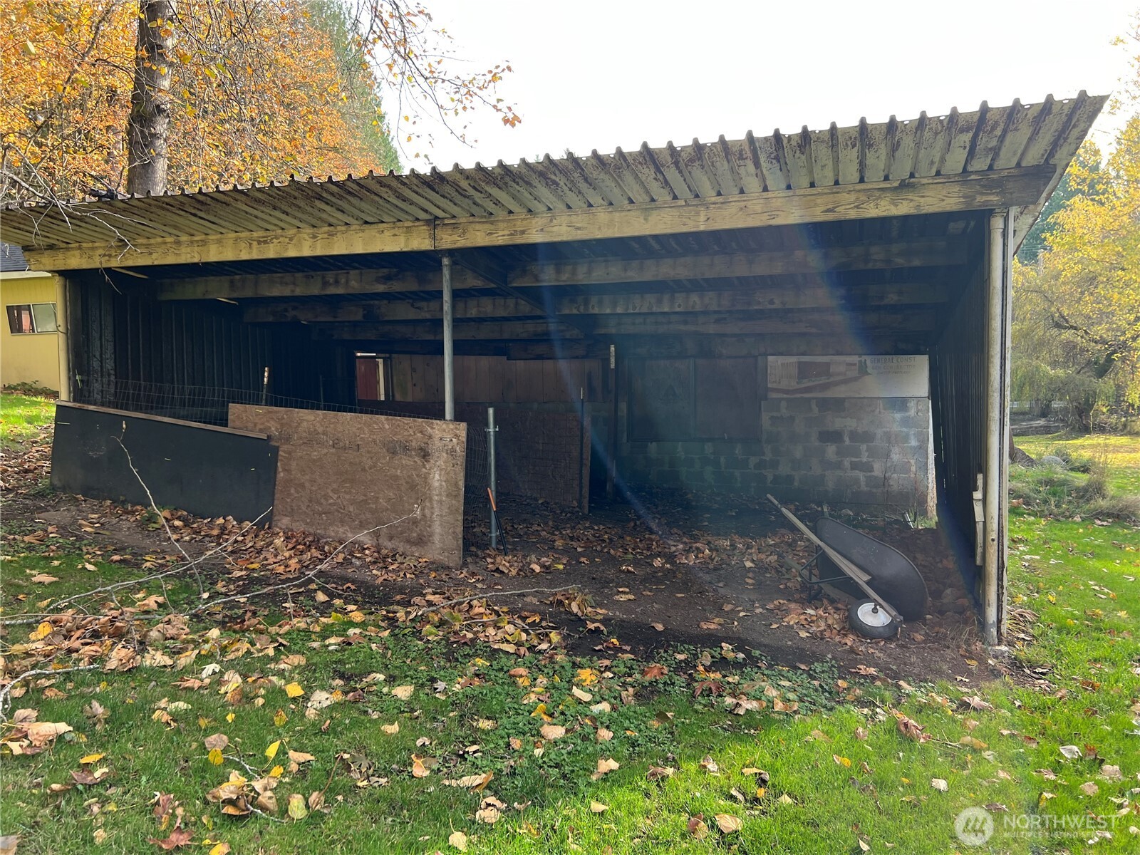 20326 SE 24 Street , Sammamish, WA 98075